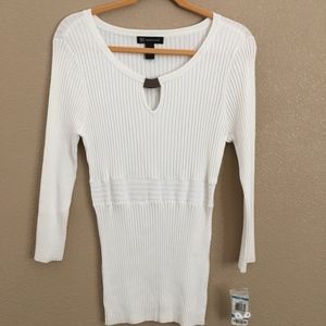 Knit Top with cut-out feature